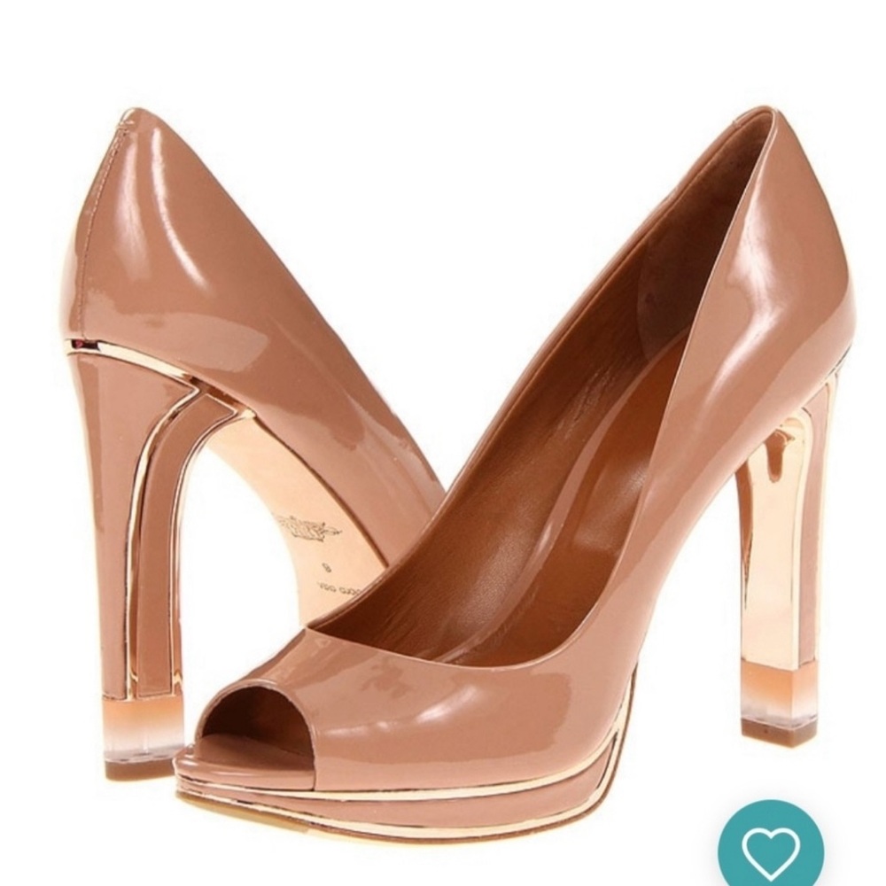 NWT Luxury Party Maximalist RARE Authentic Rachel Roy Natural Patent Pump/Shoe
